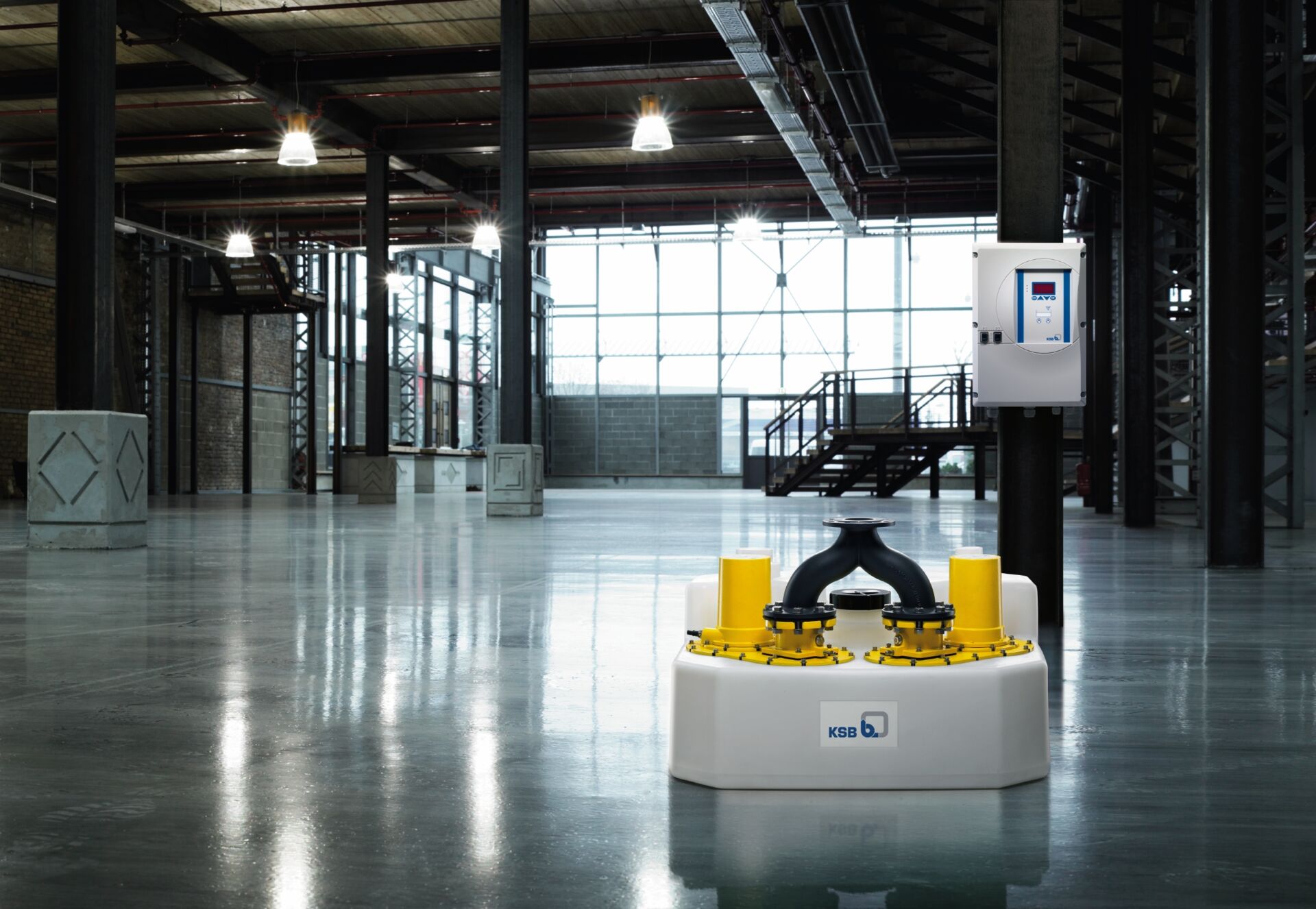 Automatisierter Transport von Elektromotoren und Pumpen innerhalb einer Produktionshalle